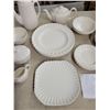 Image 3 : Spode China set Made in England "Chelsea Wicker" pattern - 21 pieces, great condition