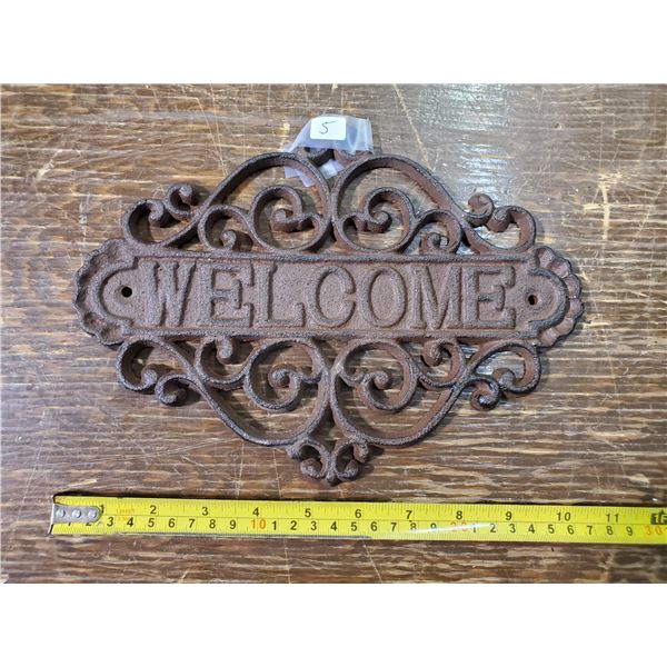 iron Welcome sign 10.5 x 7.5"