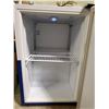 Image 3 : Corona Mini Fridge (working)