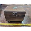 Image 1 : wood trinket box