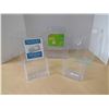 Image 2 : 5 plexi glass display stands