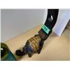 Image 4 : Eelephant wine bottle holder + new wine thermometer