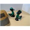 Image 2 : 2 Blue Mountain pottery ducks + new Duck Dynasty hat