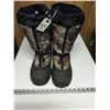 Image 1 : Baffin snow boots - mens size 12