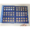 Image 3 : U.S. Lincoln Cents Collection 1941 – 1974S. Complete set of 90 coins. Coins grade VF to BU Red. Hous