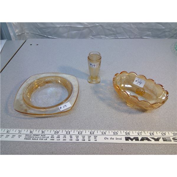 Lot of Floragold, candy dish, butter bottom, single saltshaker