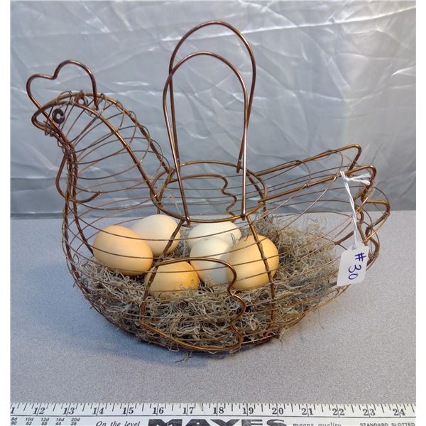 Wire chicken with eggs