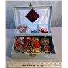 Image 2 : Vintage jewellery box with costume jewellery