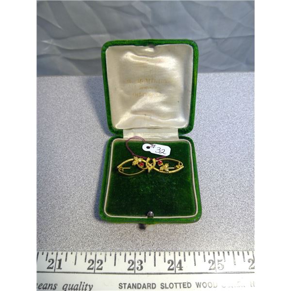 Vintage wishbone broach in vintage box