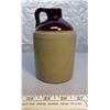Image 5 : 121 Pint crockery jug (USA) and gallon crockery jug with vinegar label