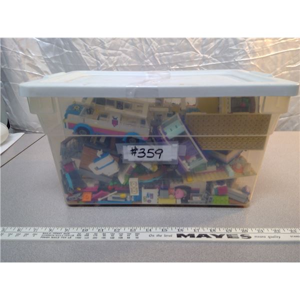 359. Tub of Lego Friends, mixed building kits