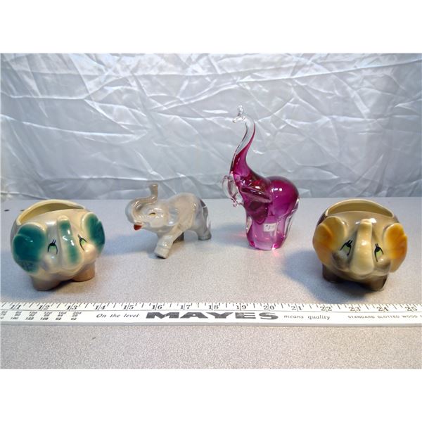 370. Lot of elephants, glass, porcelain and china (4)