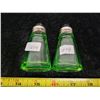 Image 2 : Green depression glass salt & pepper