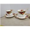 Image 3 : 4 cups & saucers - old country rose