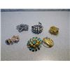 Image 1 : 5 Brooches, 1 Keychain
