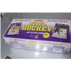 Image 1 : NOS Sealed Bilingual Hockey Cards