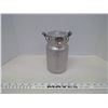 Image 4 : 2 Aluminum Milk Canisters, 1/2 Pint, 1 Pint