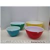 Image 2 : Early 50's Primary Pyrex Mixing Bowl Set - 4pc.