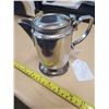 Image 2 : CN SILVERPLATE TEAPOT
