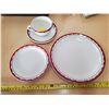 Image 1 : DURALINE HOTEL WARE (4 PC SET)