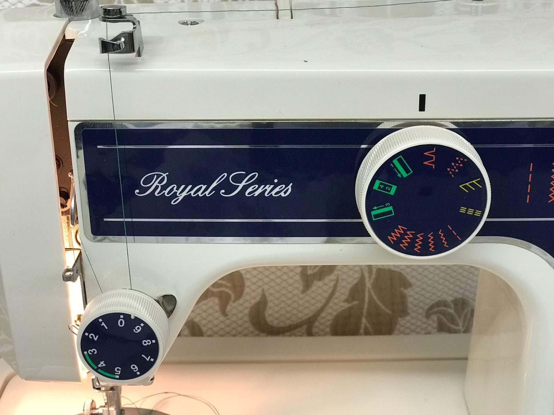 NECCHI 3204FB ROYAL SERIES SEWING MACHINE - Cornerbids Necchi sewing machine royal series