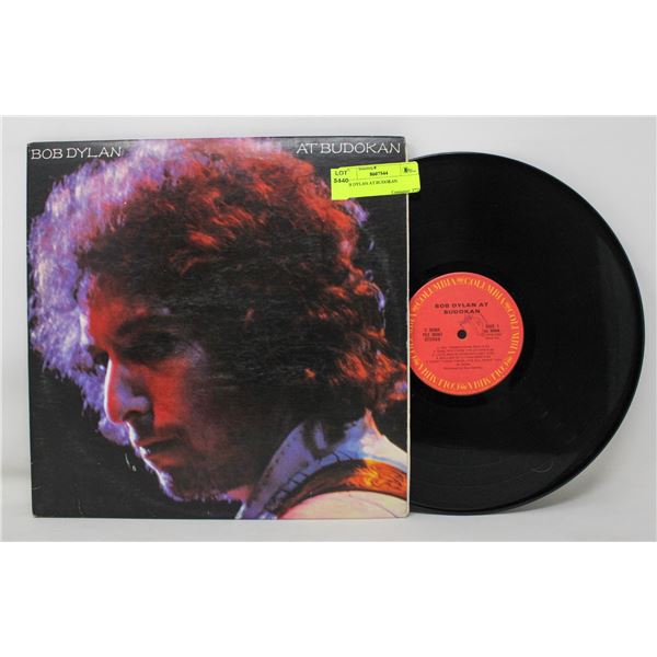 BOB DYLAN AT BUDOKAN