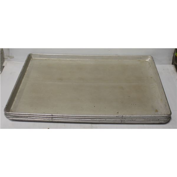 LOT OF 4 FULL SIZE BUN PANS