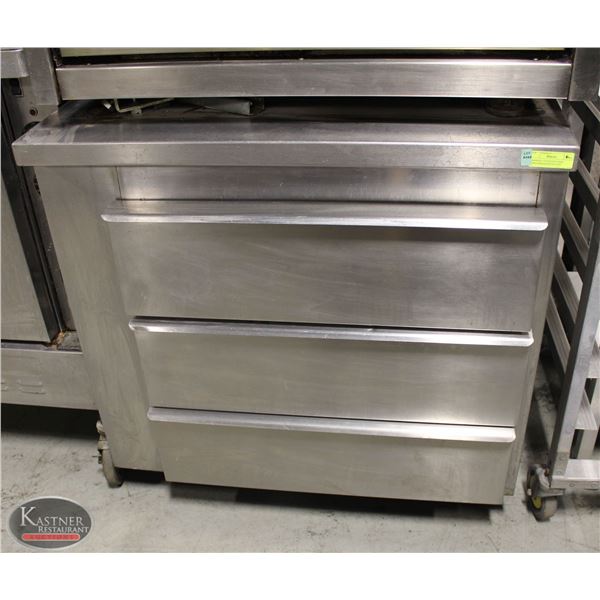 *REMOTE* STAINLESS STEEL 3-DRAWER REFRIGERATED