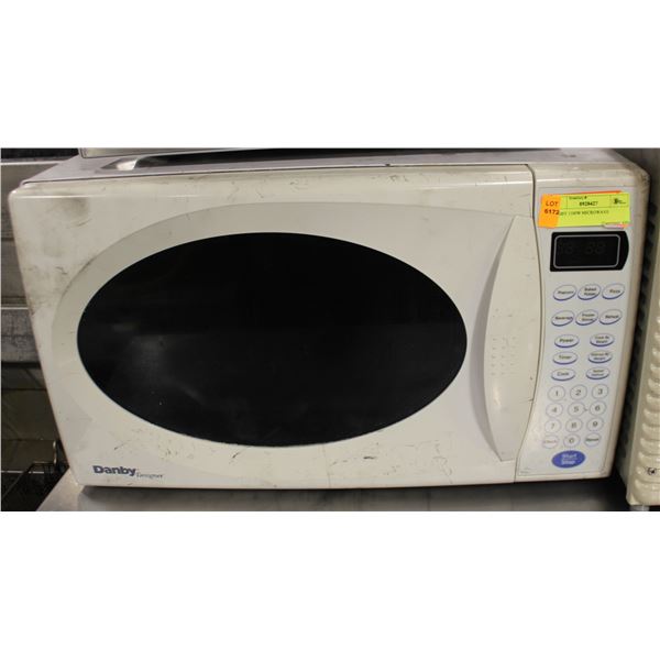 DANBY 1100W MICROWAVE