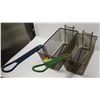 Image 1 : PAIR OF DEEP FRYER BASKETS