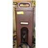 Image 1 : CAMBRO 5 GALLON HOT/COLD LIQUID SERVER