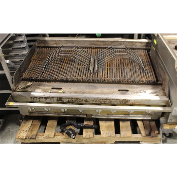 SOUTHBEND 8 BURNER NATURAL GAS CHARBROILER