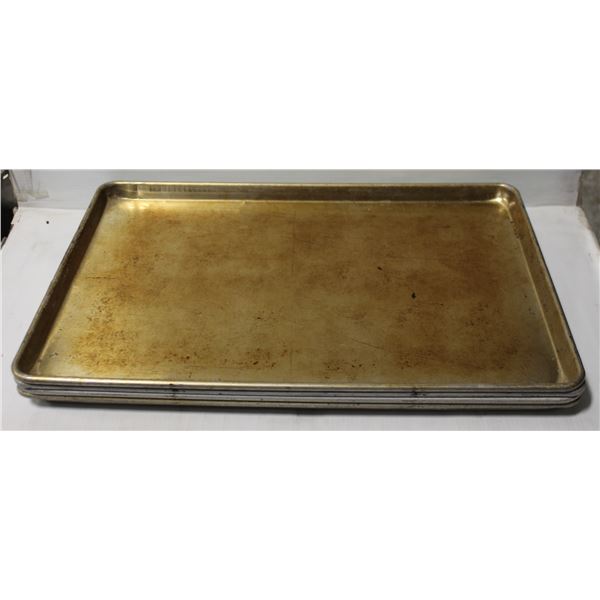 LOT OF 4 FULL SIZE BUN PANS