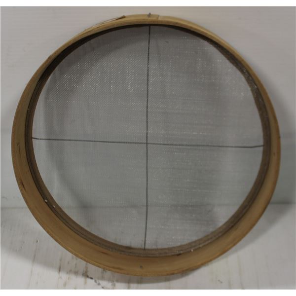 LARGE WOODEN SIEVE
