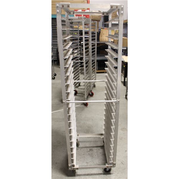 BAKERS RACK ON CASTORS 21"X26"X70"