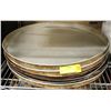Image 1 : LOT OF 6 EXTRA LARGE 18" PIZZA PANS