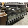 Image 1 : LARGE DELI DISPLAY 98"X43"X53.5"