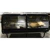 Image 1 : LARGE DELI DISPLAY 98"X43"X53.5"
