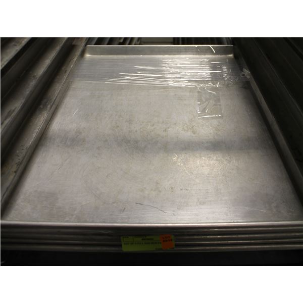 LOT OF 5 FULL SIZE BUN PANS