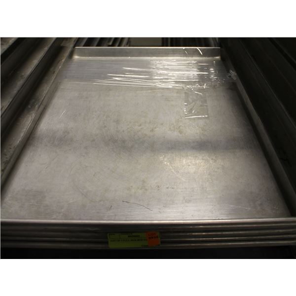 LOT OF 5 FULL SIZE BUN PANS