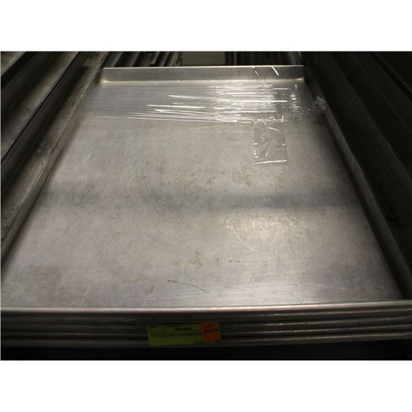 LOT OF 5 FULL SIZE BUN PANS