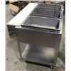 Image 3 : VOLLRATH SERVEWELL 3 WELL STEAM TABLE