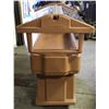 Image 2 : CAMBRO BUFFET TABLE ON CASTORS W/ SNEEZE GUARD &