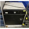 Image 1 : HOPLAH STERILIZER