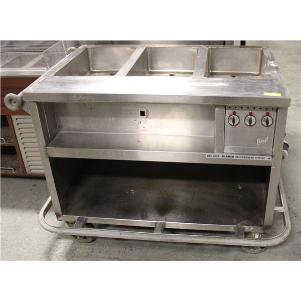 QUEST 3 WELL HOT FOOD TABLE ON CASTORS