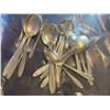 Image 1 : 22 INTERNATIONAL STERLING SILVER SPOONS