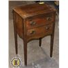 Image 1 : VINTAGE/ ANTIQUE SIDE TABLE