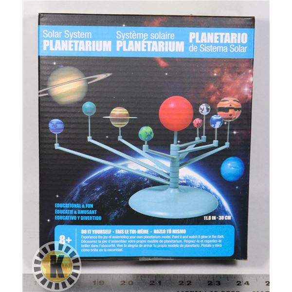 NEW SOLAR SYSTEM PLANETARIUM SCIENCE TOY