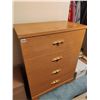 Image 1 : Vintage Dresser