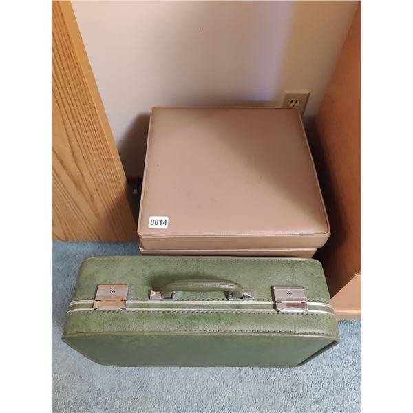 Retro Suitcare & Storage Ottoman